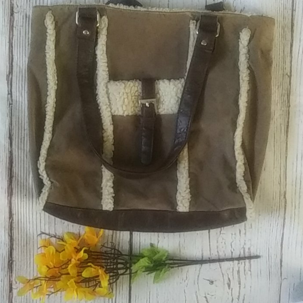 Chateau bag